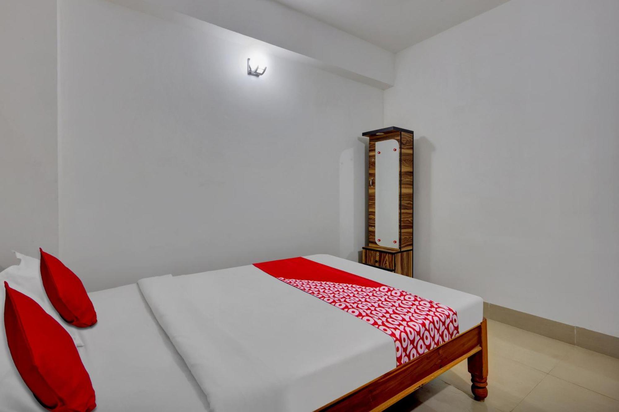 Oyo Flagship Larica Green Valley Guwahati Exterior foto